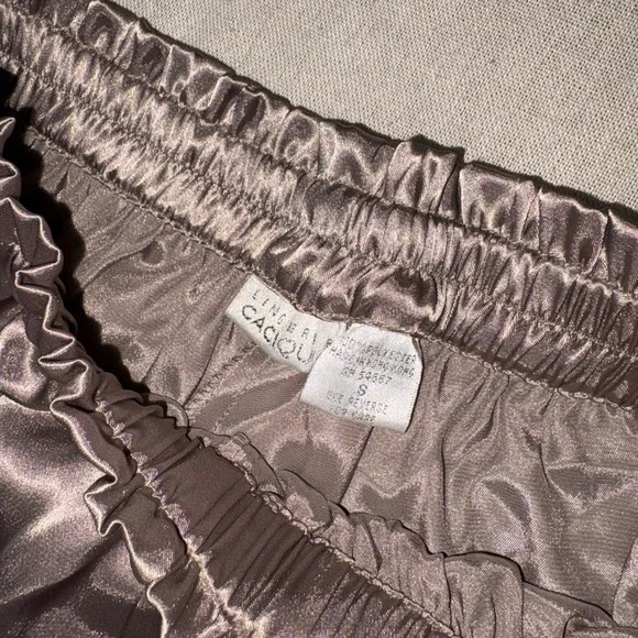 Cacique Vintage Satin Pajama Set Taupe Floral Jacquard Button Top Shorts Small - Picture 6 of 8